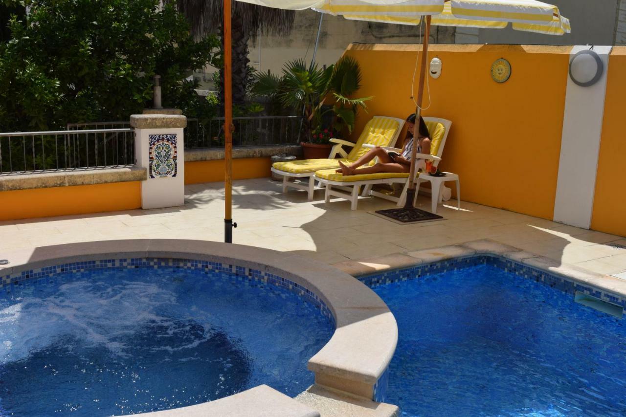 Central Villa Flatlet With Pool - Free Parking And Wifi Lija Bagian luar foto